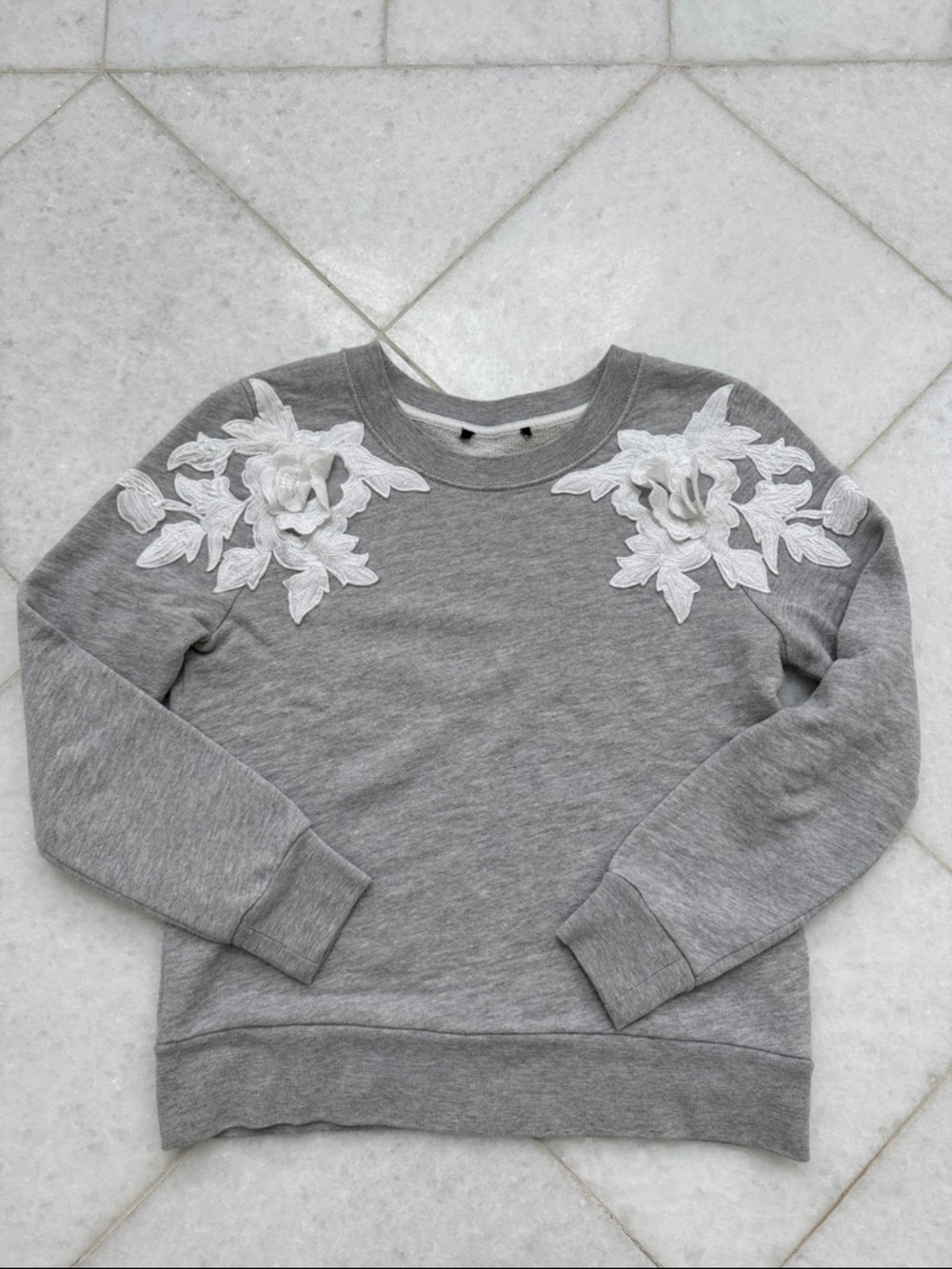 J. CREW Gray Floral-Appliqué Women's Sweatshirt, XS